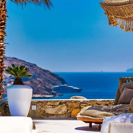 Karkos Villa